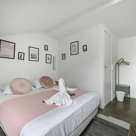 Hotel Sauvage