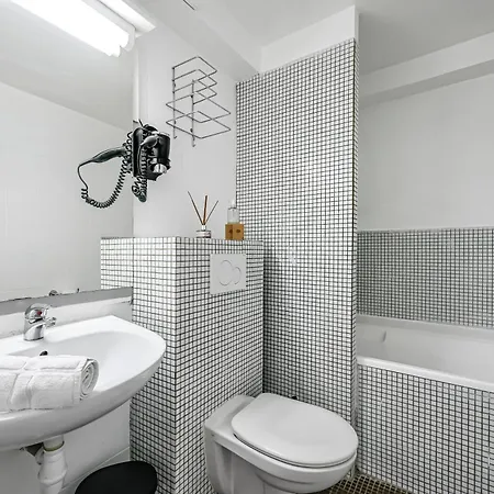 Sauvage Hotel