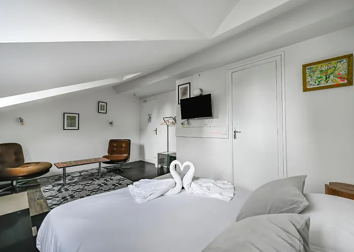 Sauvage Hotel
